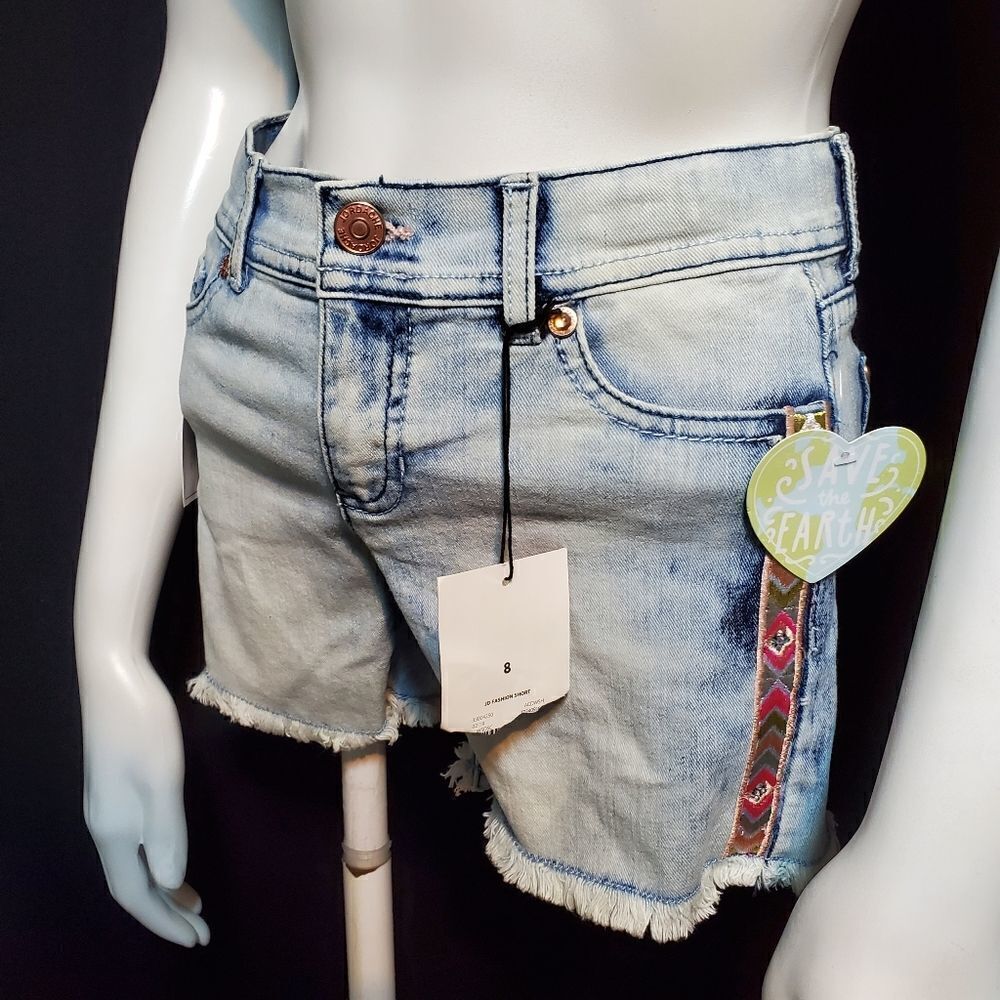 NWT Jordache Midi Fashion Shorts